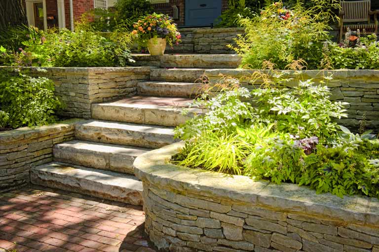 riverscapes-landscaping-charleston-wv-custom-hardscape-wall